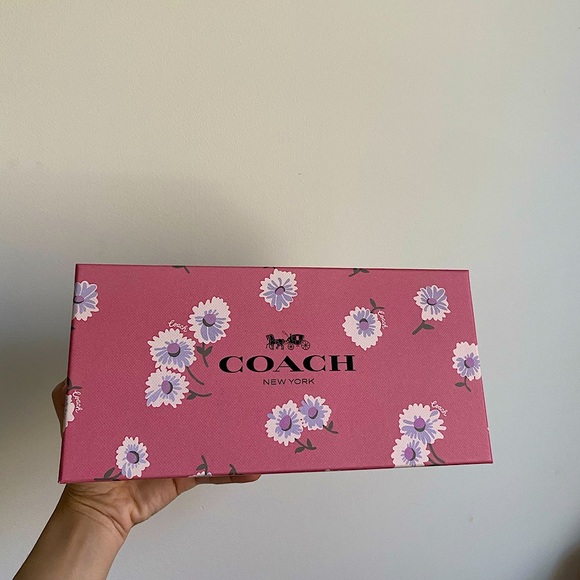 Coach Boxy Cosmetic Bag Set of 2! - Picture 4 of 7